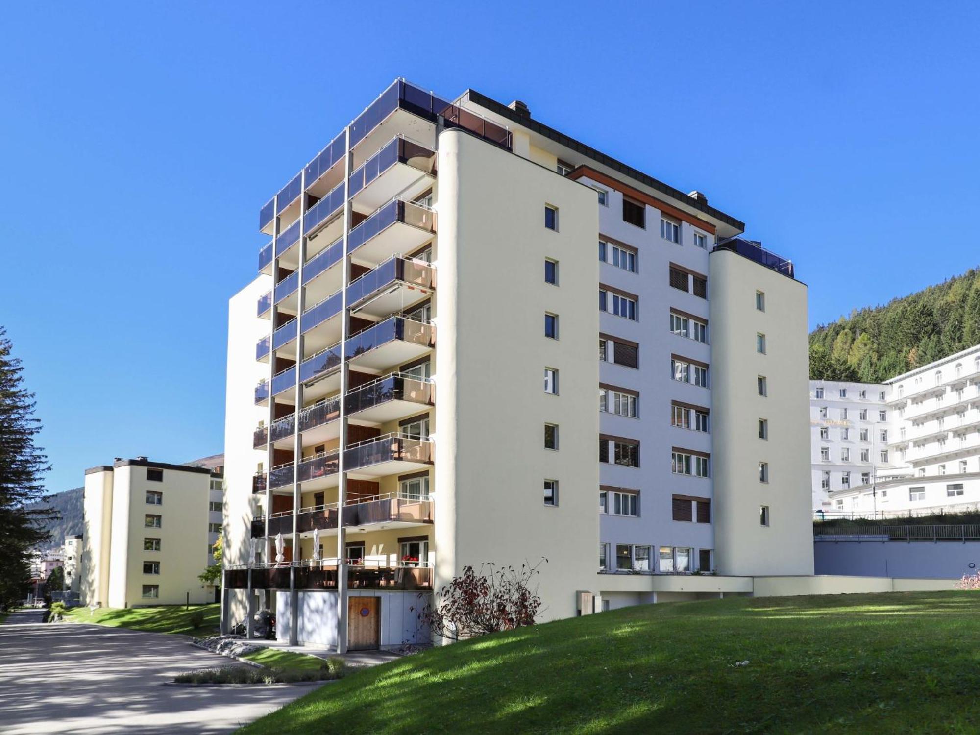 Apartment Allod-Park-50 By Interhome Давос Екстериор снимка